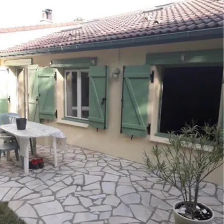 Hébergement de vacances Maison à Sainte-cécile-plage